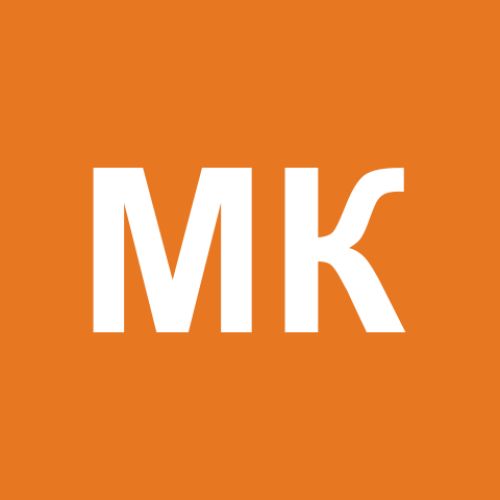 Максим  Кваша 